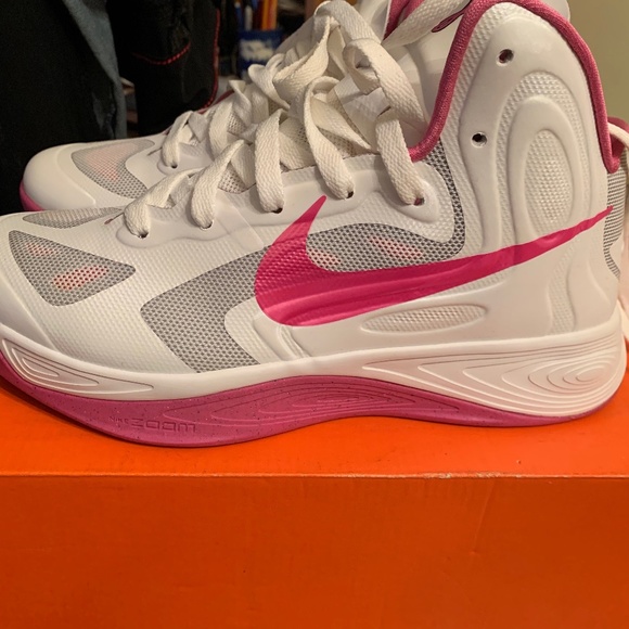 Nike Women’s Hyperfuse TB 8.5 (Pre-Owned) - Picture 7 of 9